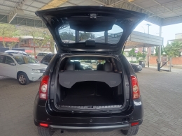 RENAULT - DUSTER - 2012/2013 - Preta - R$ 48.900,00