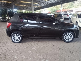 RENAULT - SANDERO 1.6 EXPRESSION 16V FLEX 4P MANUAL - 2015/2016 - PRETA - R$ 42.900,00