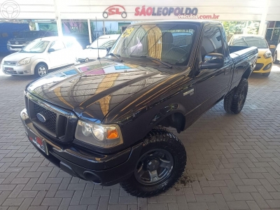 FORD - RANGER 2.3 XLS SPORT 16V 4X2 CS 2P MANUAL - 2008/2009 - PRETA - R$ 58.900,00