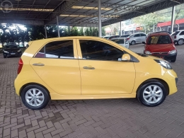 KIA MOTORS - PICANTO 1.0 EX4 AT 12V FLEX AUTOMATICO - 2011/2012 - AMARELA - R$ 42.900,00