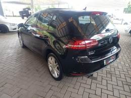 VOLKSWAGEN - GOLF - 2013/2014 - Outra - R$ 81.900,00