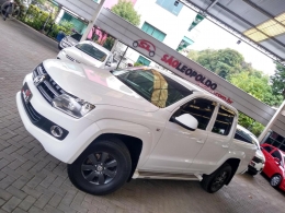 VOLKSWAGEN - AMAROK 2.0 S 4X4 CD 16V TURBO INTERCOOLER DIESEL 4P MANUAL - 2013/2014 - BRANCA - R$ 83.900,00