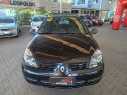 RENAULT - CLIO - 2012/2012 - Preta - R$ 27.900,00
