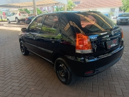 FIAT - PALIO - 2005/2005 - Preta - R$ 25.900,00