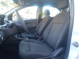 FORD - KA - 2015/2016 - Branca - R$ 40.900,00
