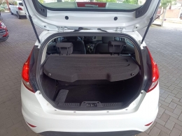 FORD - FIESTA 1.5 S HATCH 16V FLEX 4P MANUAL - 2014/2015 - BRANCA - R$ 44.900,00