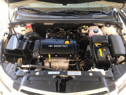 CHEVROLET - CRUZE - 2012/2013 - Branca - R$ 57.900,00