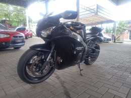 HONDA - CBR 1000RR - 2009/2009 - Preta - R$ 45.900,00