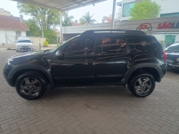 RENAULT - DUSTER - 2012/2013 - Preta - R$ 48.900,00