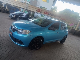 RENAULT - SANDERO - 2014/2015 - Azul - R$ 37.900,00