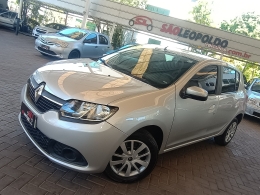RENAULT - SANDERO - 2017/2018 - Prata - R$ 40.900,00