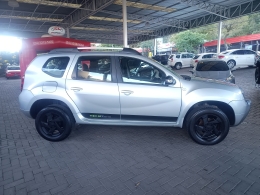 RENAULT - DUSTER - 2012/2013 - Prata - R$ 49.900,00
