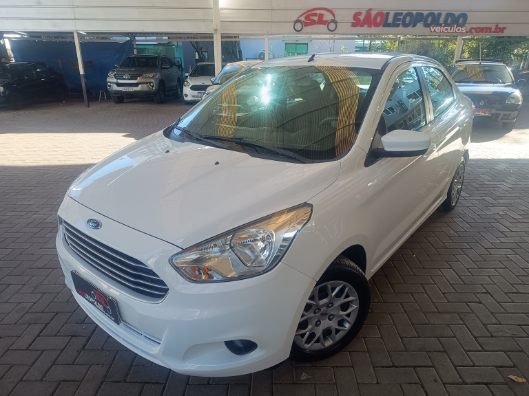 FORD - KA - 2015/2016 - Branca - R$ 40.900,00