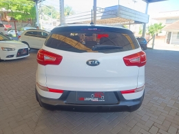 KIA MOTORS - SPORTAGE 2.0 EX 4X2 16V 4P AUTOMATICO - 2012/2013 - BRANCA - R$ 77.900,00