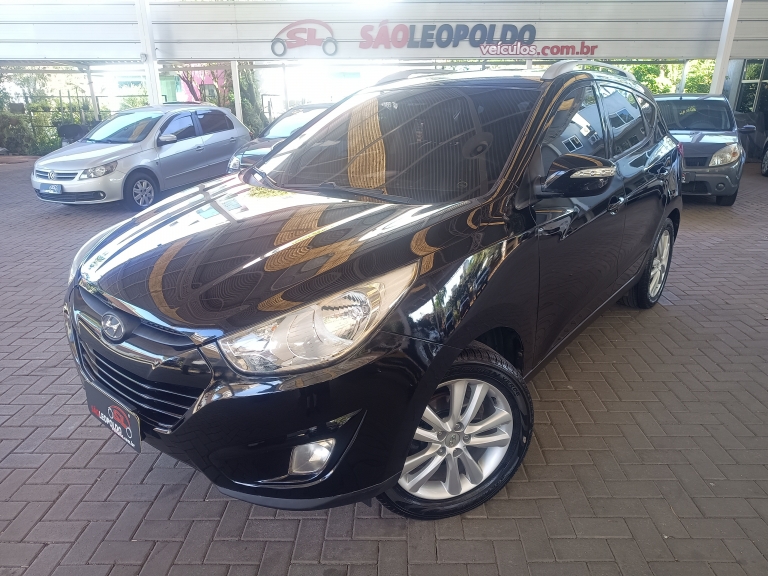 HYUNDAI - IX35 - 2011/2012 - Preta - R$ 63.900,00