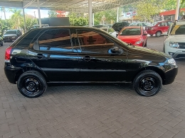 FIAT - PALIO - 2005/2005 - Preta - R$ 25.900,00