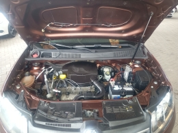 RENAULT - LOGAN - 2014/2015 - Marrom - R$ 42.900,00