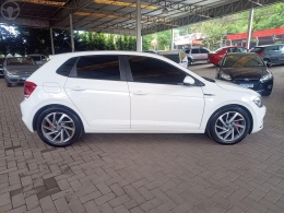 VOLKSWAGEN - POLO 1.0 170 TSI 12V HIGHLINE FLEX 4P AUTOMATICO - 2020/2020 - BRANCA - R$ 86.900,00