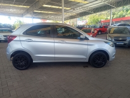 FORD - KA - 2015/2015 - Prata - R$ 39.900,00