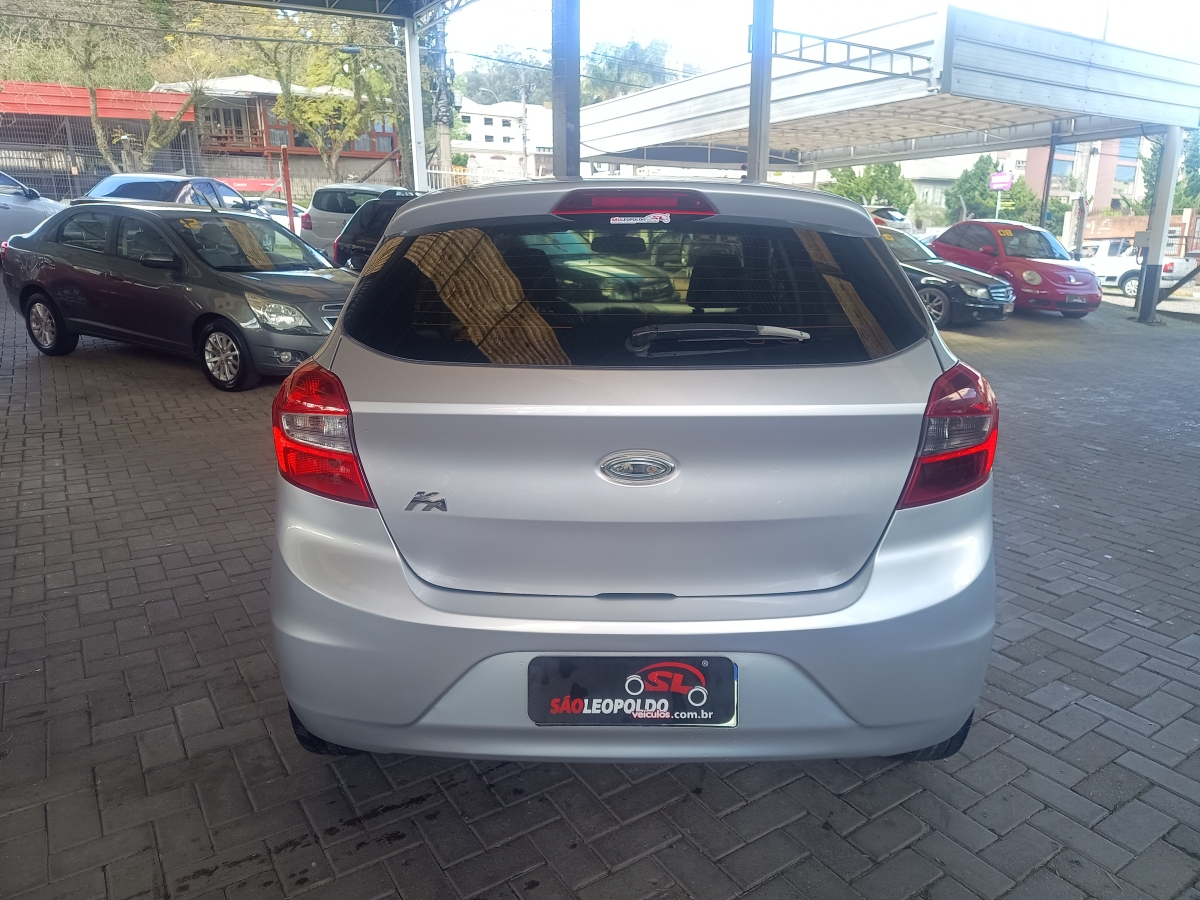 FORD - KA - 2015/2015 - Prata - R$ 39.900,00