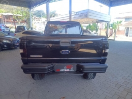 FORD - RANGER 2.3 XLS SPORT 16V 4X2 CS 2P MANUAL - 2008/2009 - PRETA - R$ 58.900,00