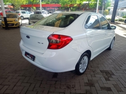 FORD - KA - 2015/2016 - Branca - R$ 46.900,00