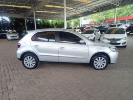 VOLKSWAGEN - GOL - 2012/2013 - Prata - R$ 37.900,00