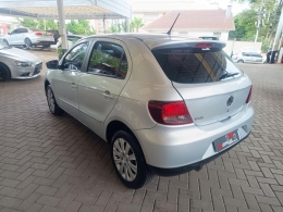 VOLKSWAGEN - GOL - 2012/2013 - Prata - R$ 37.900,00