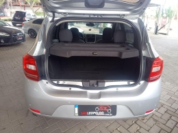 RENAULT - SANDERO 1.0 AUTHENTIQUE 12V FLEX 4P MANUAL - 2014/2015 - PRATA - R$ 37.900,00