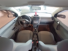 VOLKSWAGEN - POLO - 2007/2008 - Preta - R$ 32.900,00
