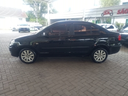 VOLKSWAGEN - POLO - 2007/2008 - Preta - R$ 32.900,00