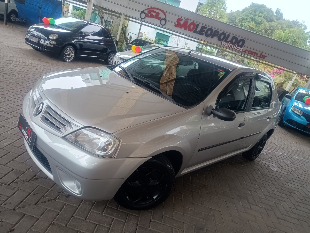 RENAULT - LOGAN - 2008/2008 - Prata - R$ 25.900,00