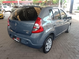 RENAULT - SANDERO - 2008/2008 - Cinza - R$ 25.900,00