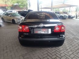 VOLKSWAGEN - POLO - 2007/2008 - Preta - R$ 32.900,00