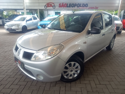 RENAULT - SANDERO - 2010/2011 - Prata - R$ 27.900,00
