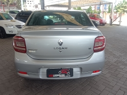 RENAULT - LOGAN - 2015/2015 - Prata - R$ 41.900,00