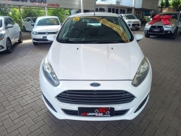 FORD - FIESTA 1.5 S HATCH 16V FLEX 4P MANUAL - 2014/2015 - BRANCA - R$ 44.900,00