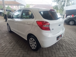 FORD - KA - 2015/2015 - Branca - R$ 39.900,00