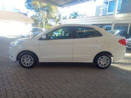 FORD - KA - 2015/2016 - Branca - R$ 40.900,00