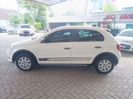 VOLKSWAGEN - GOL - 2013/2014 - Branca - R$ 38.900,00