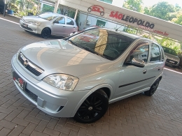 CHEVROLET - CORSA - 2008/2008 - Prata - R$ 25.900,00