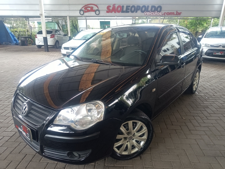 VOLKSWAGEN - POLO - 2007/2008 - Preta - R$ 32.900,00