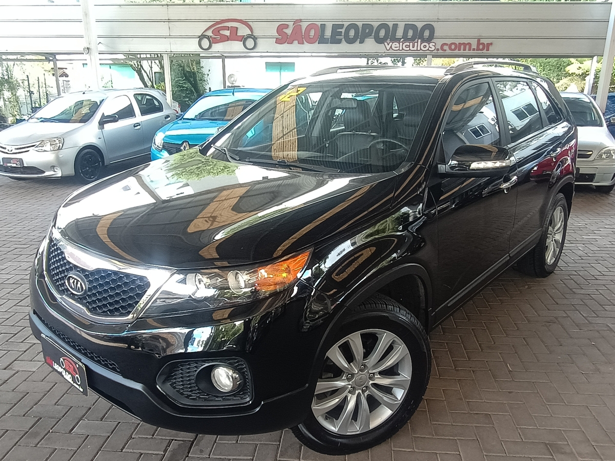 KIA MOTORS - SORENTO - 2012/2012 - Preta - R$ 55.900,00