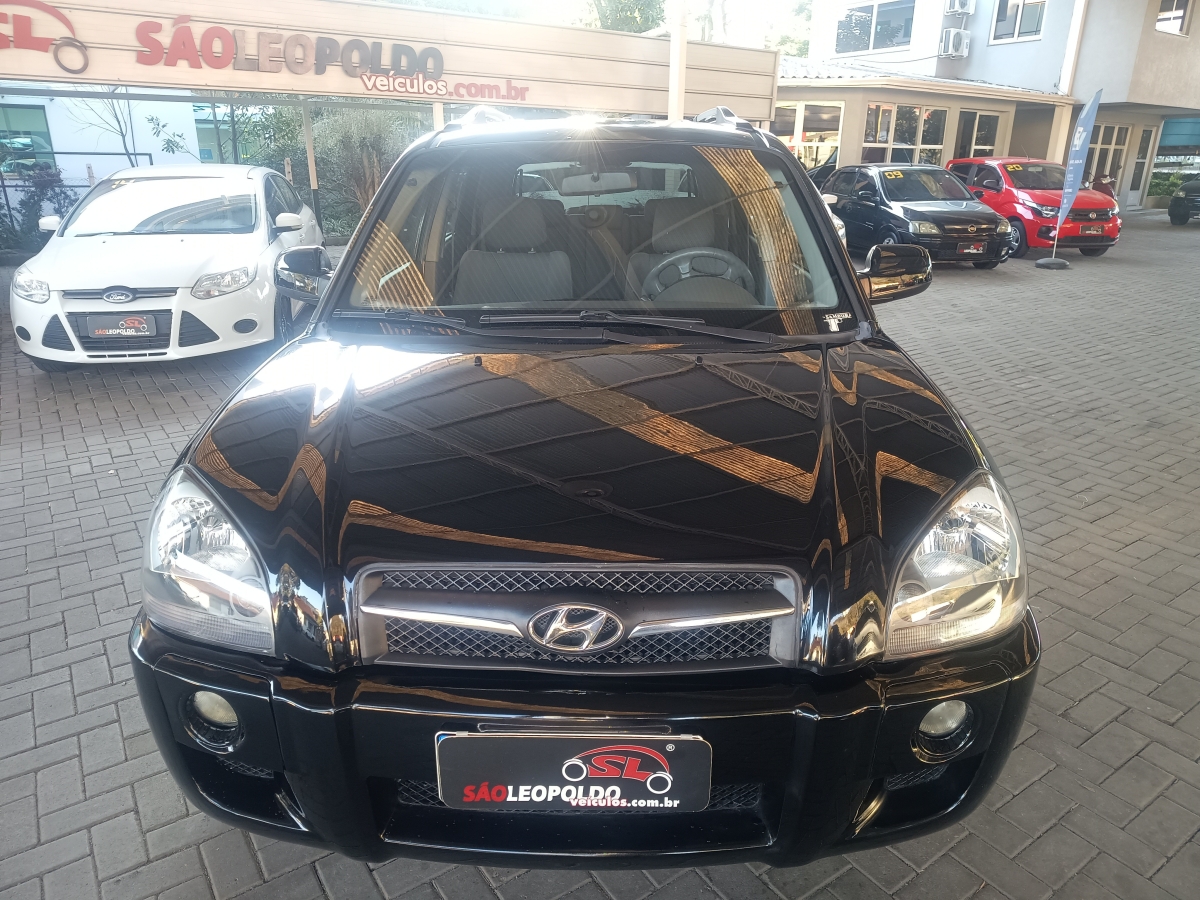 HYUNDAI - TUCSON - 2009/2010 - Preta - R$ 40.900,00
