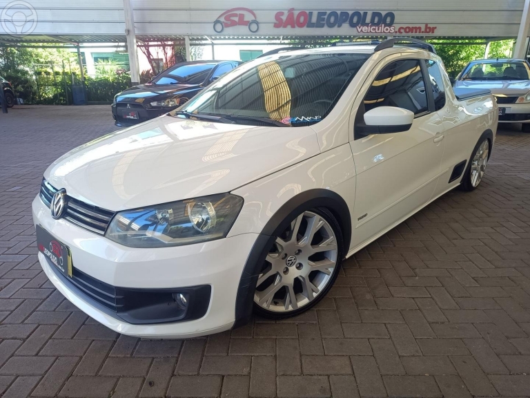 VOLKSWAGEN - SAVEIRO 1.6 MI TRENDLINE CE 8V FLEX 2P MANUAL - 2013/2014 - BRANCA - R$ 50.900,00