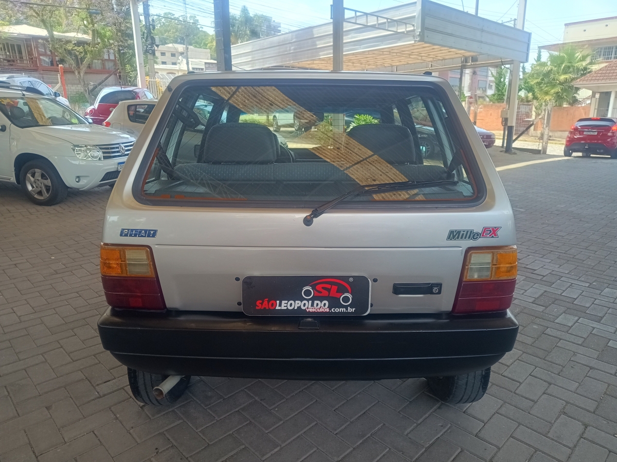 FIAT - UNO - 1999/1999 - Cinza - Sob Consulta