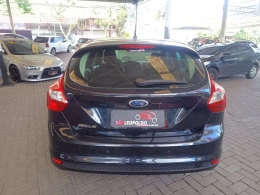 FORD - FOCUS - 2014/2015 - Outra - R$ 57.900,00